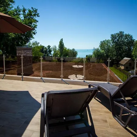 ベッド・アンド・ブレックファスト Xendala Panzio 3*