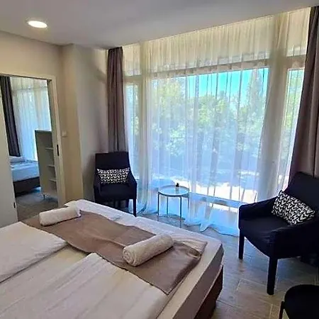 Xendala Panzió Bed & Breakfast 3*
