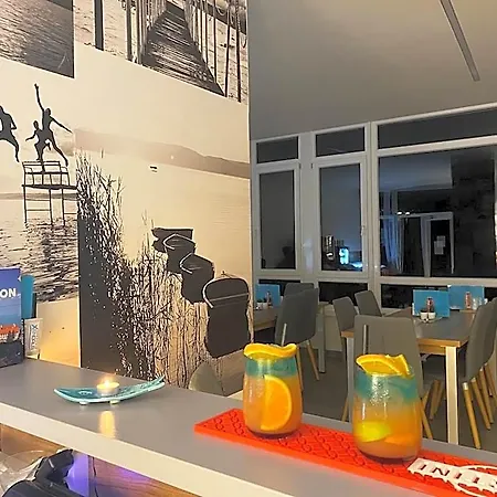 Bed & Breakfast Xendala Panzió Balatonakarattya