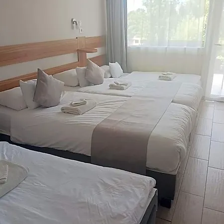 Xendala Panzio Bed & Breakfast