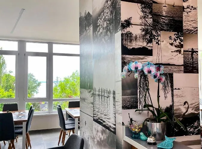 Xendala Panzio B&B Balatonakarattya